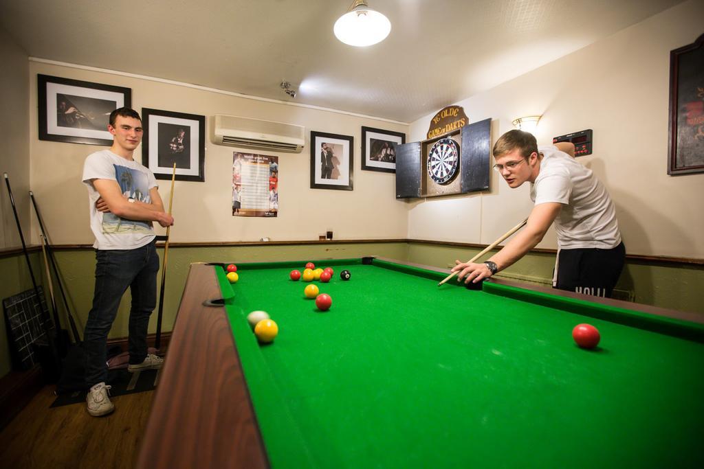 The Cheviot Hotel เบลลิงแฮม ภายนอก รูปภาพ